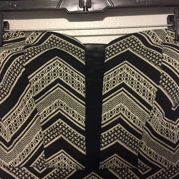 Windsor dress 🖤 - Picture 5 of 7